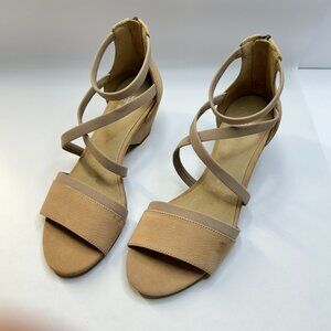 Eileen Fisher May Sandal In Latte Nubuck Leather NEW Display Sample Sz 8